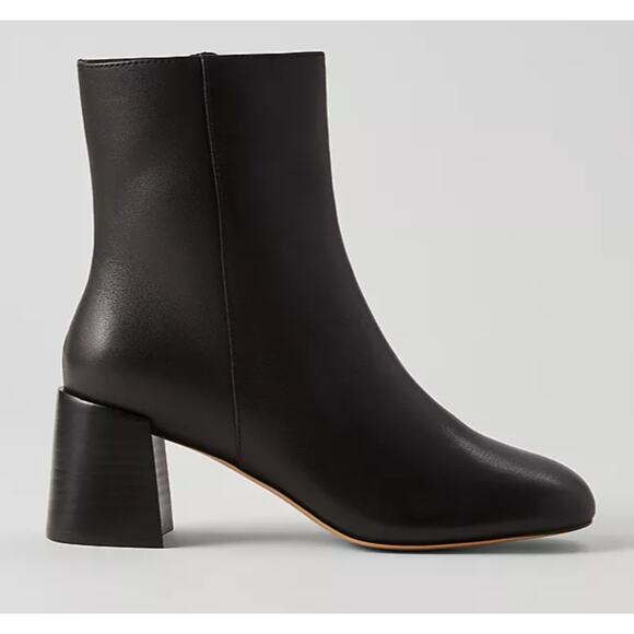 NWOB Ann Taylor black Leather Flare Heel Bootie  9 - Picture 6 of 6